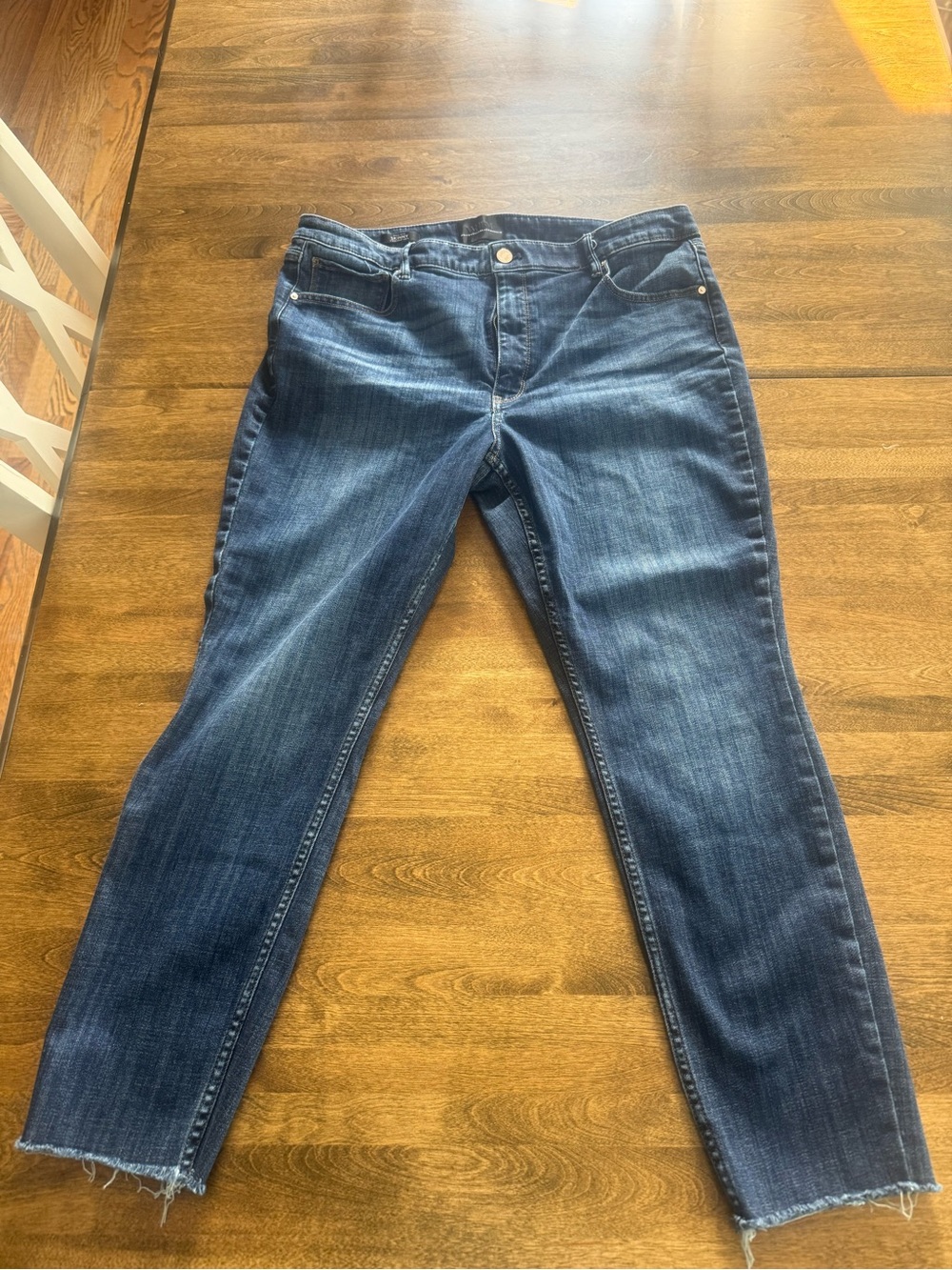 White House Black Market Dark Indigo Ankle Jeans